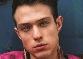 Irama: in attesa della finale di Amici, è Plume l’album più venduto della settimana