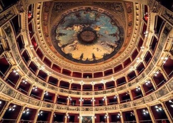 Dopo 61 anni di inattività, il Teatro comunale di Siracusa torna ad ospitare spettacoli