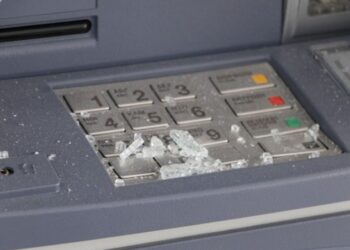 Assaltavano bancomat con esplosivo, 20 arresti a Treviso