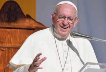 Come funziona la app del Papa