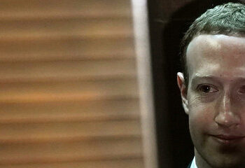 Come funziona l’algoritmo anti-suicidi di Facebook e perché può essere un rischio