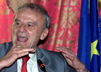 Dedicato a Vigna luogo simbolico Firenze