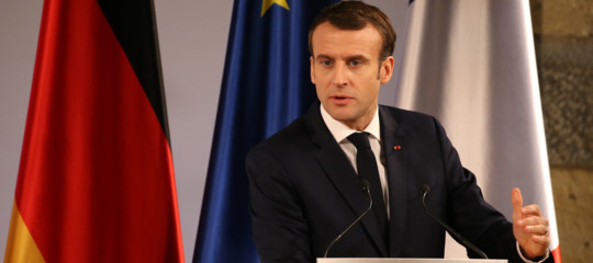 Francia, Macron: il nazionalismo è una minaccia all'Ue