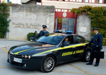 Giovane sorpreso con 100 gr marijuana