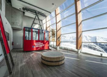 Hangar 2173, in mostra storia di Skyway