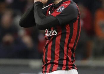 Higuain “Un sogno giocare in Premier”