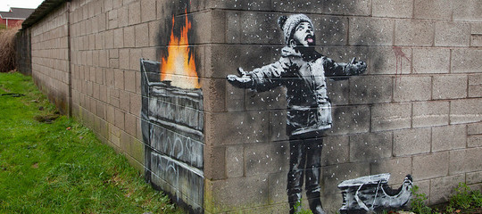 In una cittadina industriale del Galles è spuntata un’opera di Banksy