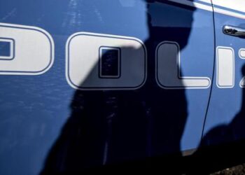 Incidenti stradali: Trieste, pedone travolto da taxi, morto