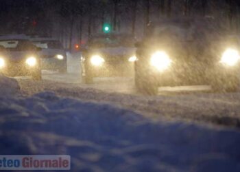 Meteo domani, avvio settimana invernale. Piogge e neve al Centro-Sud