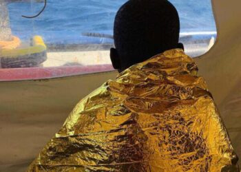 Migranti:politici e sindaco su Sea Watch