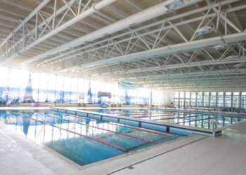 Muore in piscina, aveva attraversato Stretto Gibilterra
