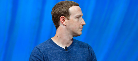 Nonostante gli scandali, Facebook continua a fare una valanga di soldi