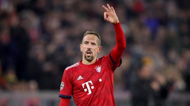 Calcio: insulti sui ‘social’, dal Bayern multa salata a Ribery