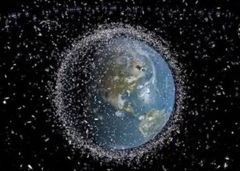 Satelliti in orbita, ecco la formula per non farli cadere – L’ESPERTO IN VIDEO