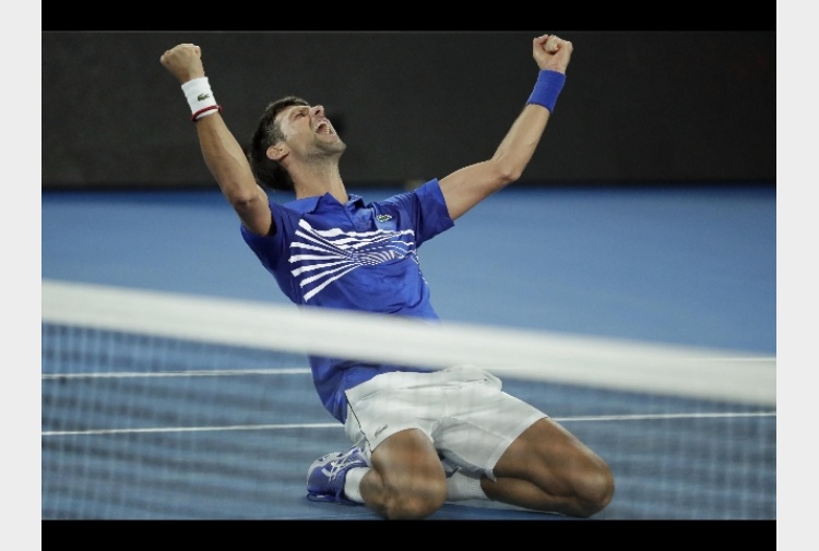 Tennis: Djokovic trionfa a Melbourne