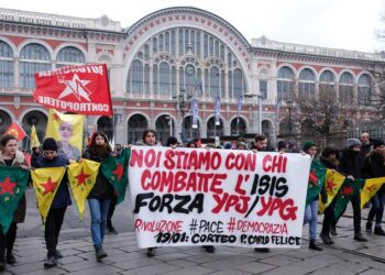 Torinesi in Siria: M5S, no iniziativa pm