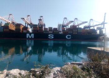 Porto di Gioia Tauro: il blocco continua, questa mattina la solidarietà dei Sindaci.