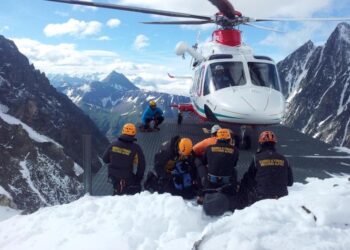 Alpinista muore su massiccio M.Bianco