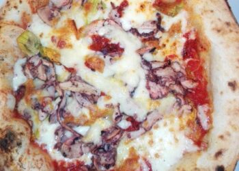 Annuncio, solo pizzaioli non napoletani