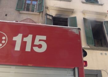 Appartamento a fuoco,salve due persone