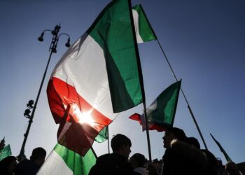Comune Genova, inno Mameli prima della seduta del Consiglio
