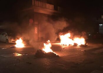 Corteo anarchici, guerriglia a Torino