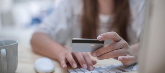 Così il governo vuole cambiare il commercio online