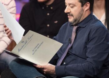 Diciotti: Salvini, governo non a rischio