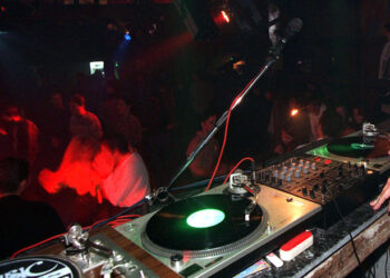 Dj da violentare, Masocco si dimette
