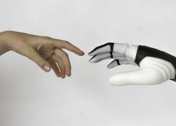 Dopo le leggi di Asimov, le regole per convivere con i robot