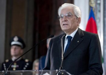 Eroi Mattarella:Bungaro,io no all’estero
