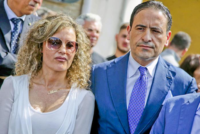 Ex sindaco imputato su Fb, mi suicido