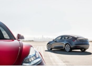 In Italia il tour Tesla per Model 3