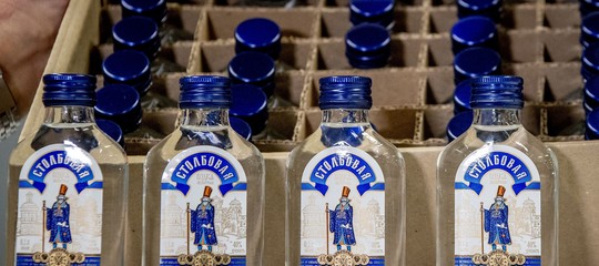 In Olanda hanno sequestrato 90 mila bottiglie di vodka per Kim Jong-un