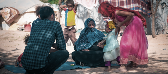 In Yemen bambine di 3 anni vengono date in sposa per salvare la famiglia dalla fame