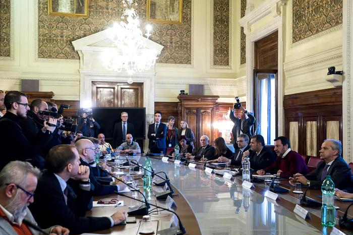 Latte: tavolo con Centinaio domani mattina a Cagliari