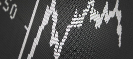 Lo spread apre poco mosso a 268 punti