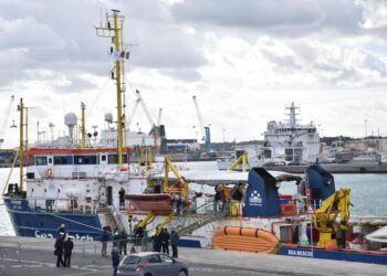 Migranti, nel 2019 sbarchi -95,73%