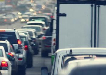 Mobilità: accordo Ue per riduzione CO2 camion, -30% al 2030
 