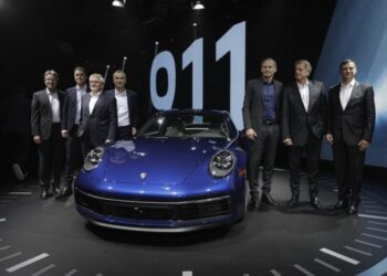 Nuova Porsche 91, la regina del Salone di Los Angeles
