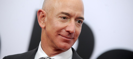 Perché Bezos ha scelto Medium per denunciare i ricatti del National Enquirer 