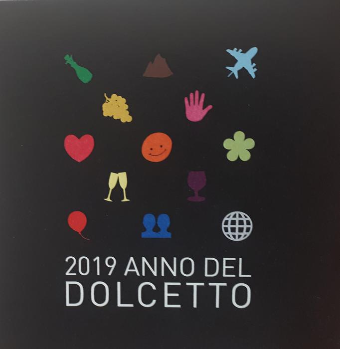 Piemonte lancia Anno del Dolcetto, rosso con 12 doc