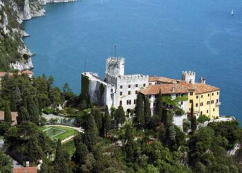Poesia: 2000 opere da tutto mondo a Concorso Castello Duino