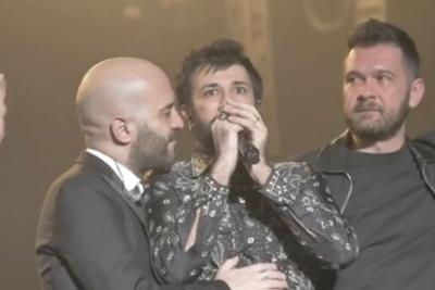 Sorpresa Negramaro, sul palco c’è Lele
 