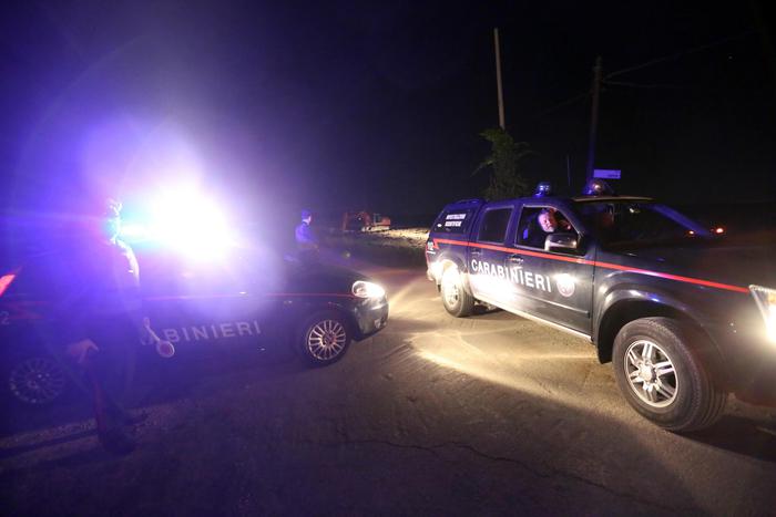 Sparatoria nel Torinese, un morto e un ferito