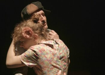 Teatro: un viaggio nei ricordi del duo Bettedavis al Libero