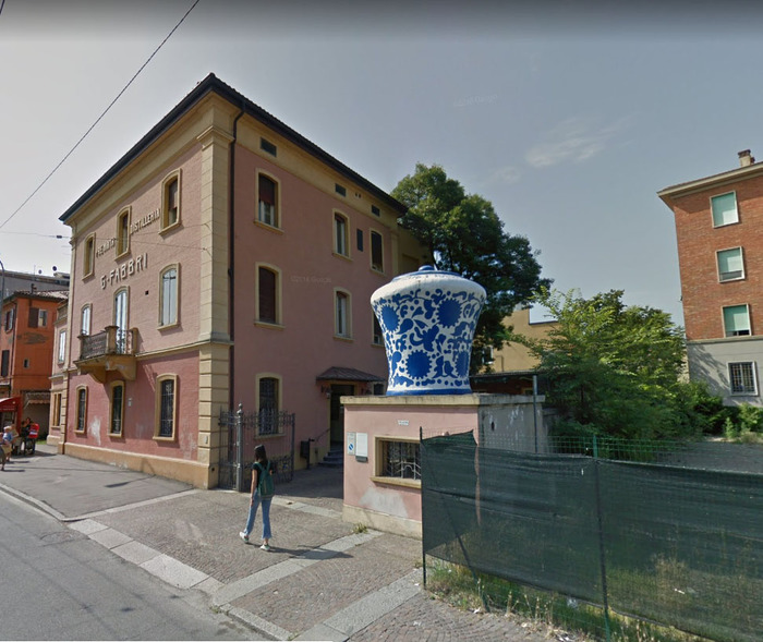 Torna fuori sede Fabbri, vaso Amarena