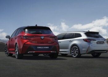 Toyota Corolla: evoluzione (ibrida) della specie