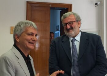 Vendola ad Emiliano, polemica delirante