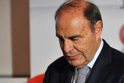 Vespa: “Opzione rinnovo contratto Rai rinviata metà marzo”
 